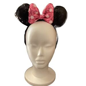 ***GIFTED***Minnie sequined ears. OSFM